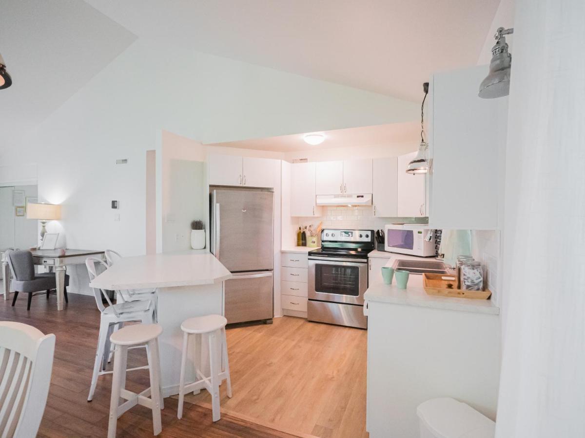 French Countryside Chic 2-Bedroom Chalet Prince Mont-Tremblant Extérieur photo